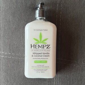 Hempz body lotion